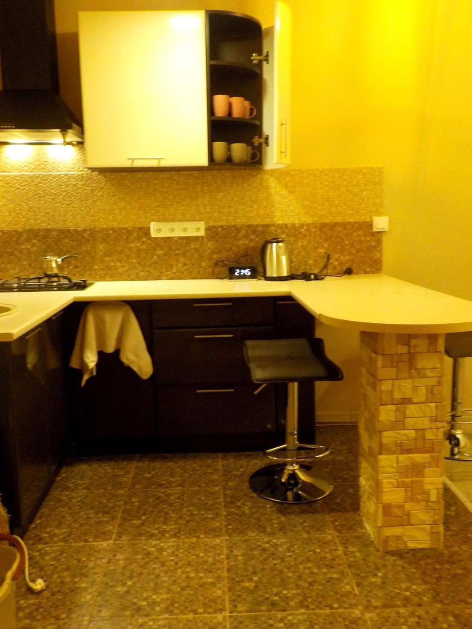 With Dom Studio Apartman Lviv Kültér fotó